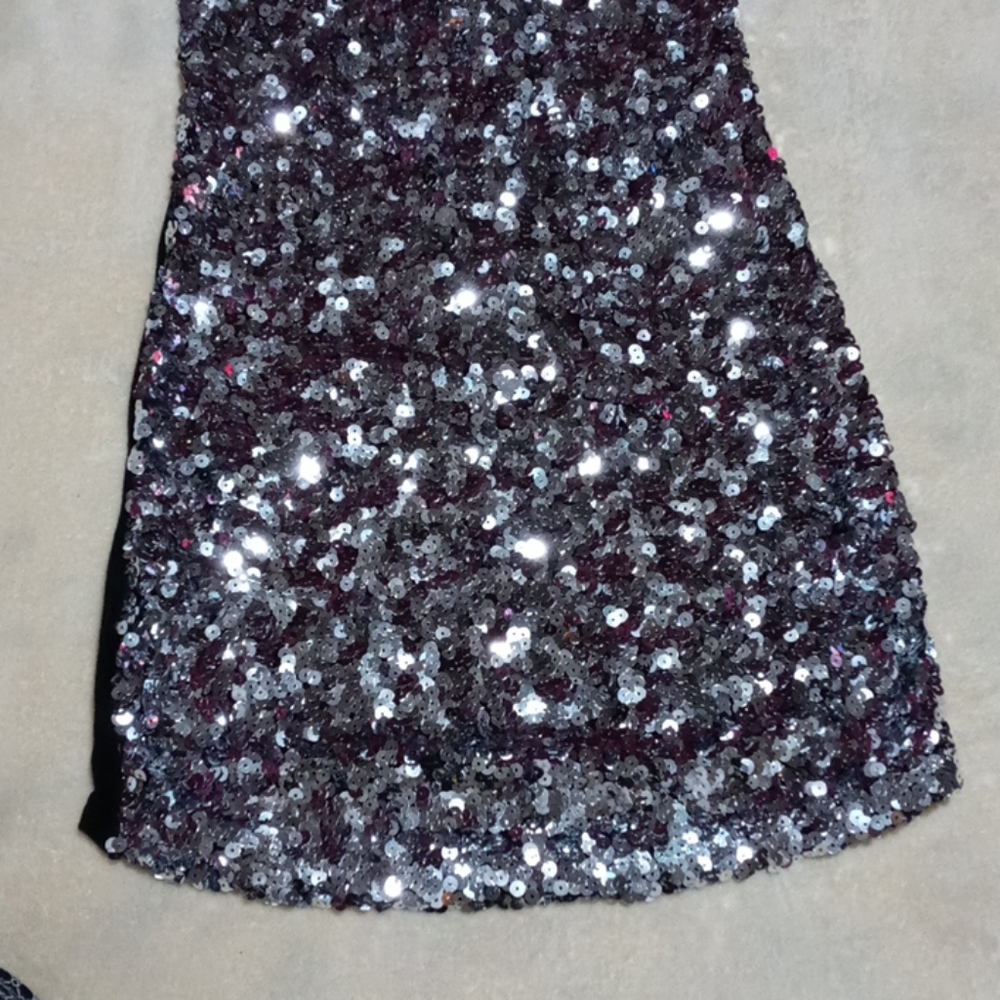 Dress - Picture 4 of 5